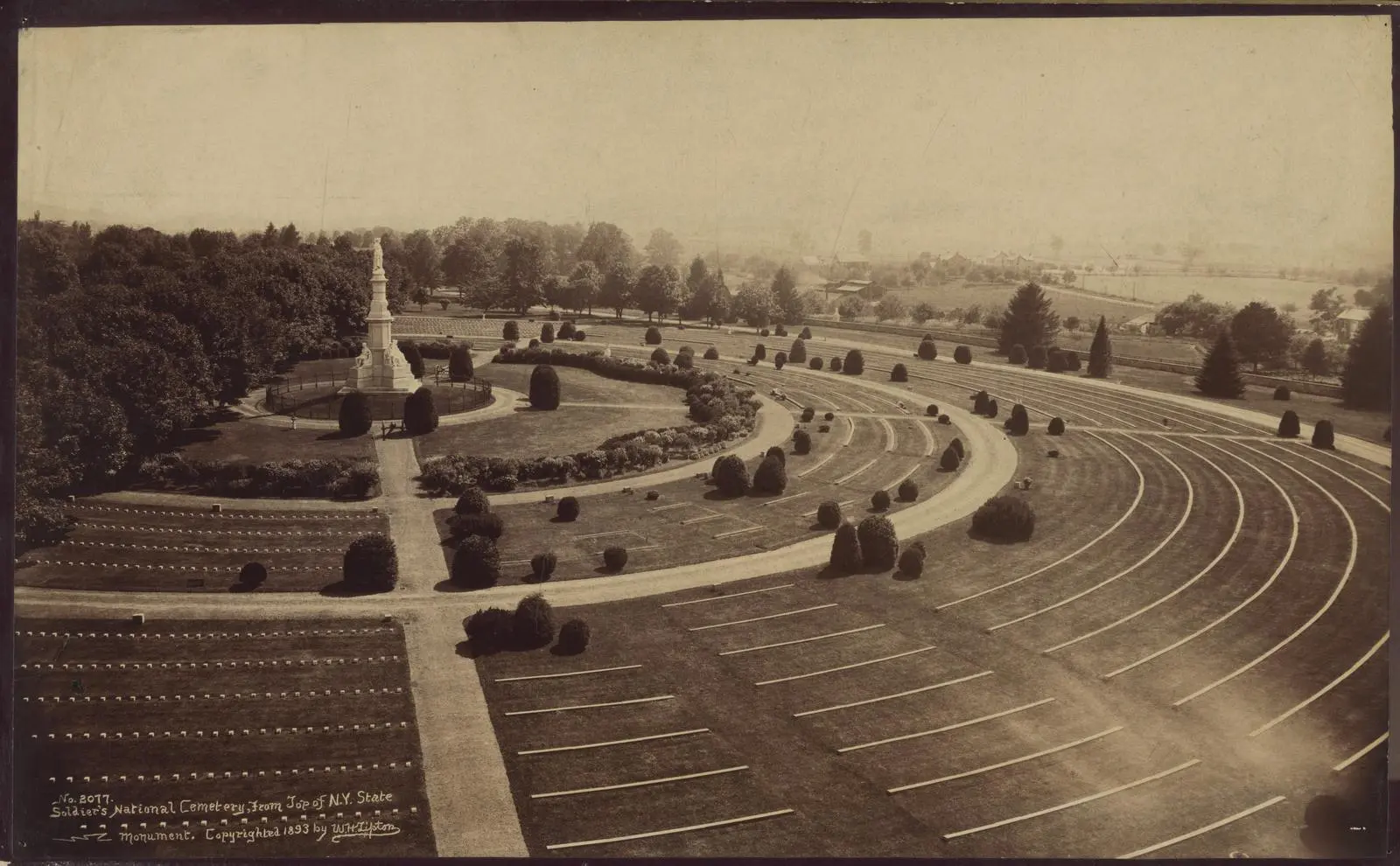 William Saunders's design seen from the New York State Monument in 1893: the graves curve in semicircles, state by state, around the Soldiers' National Monument.
