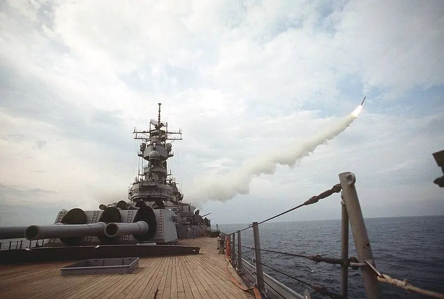 USS Missouri fires a Tomahawk cruise missile at an Iraqi target at the start of Operation Desert Storm, 17 January 1991.