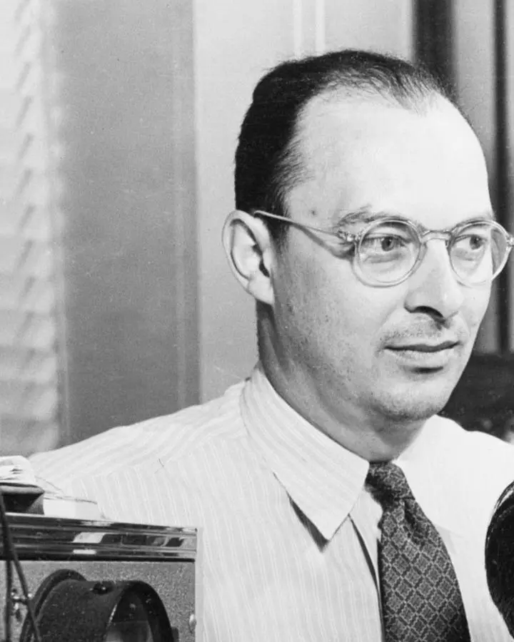 John Bardeen, 1948