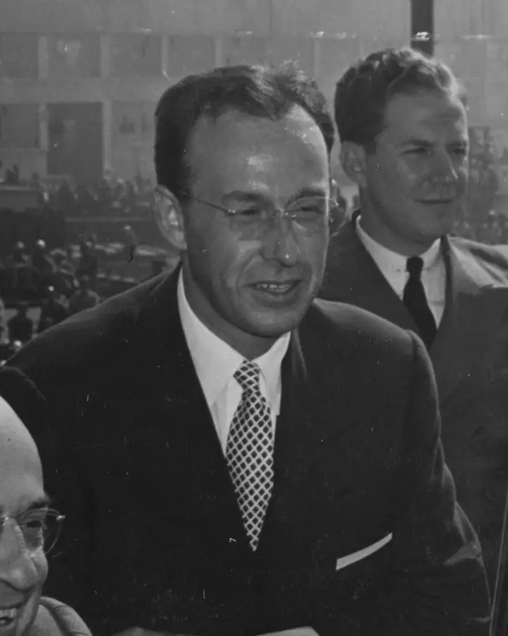 Edgar F. Kaiser, general manager of Oregon Shipbuilding, during President Roosevelt’s visit, September 1942.