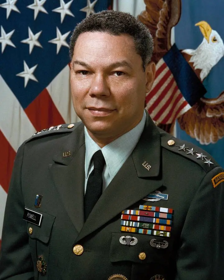 Gen. Colin Powell, Chairman of the Joint Chiefs of Staff, official portrait, 1989.