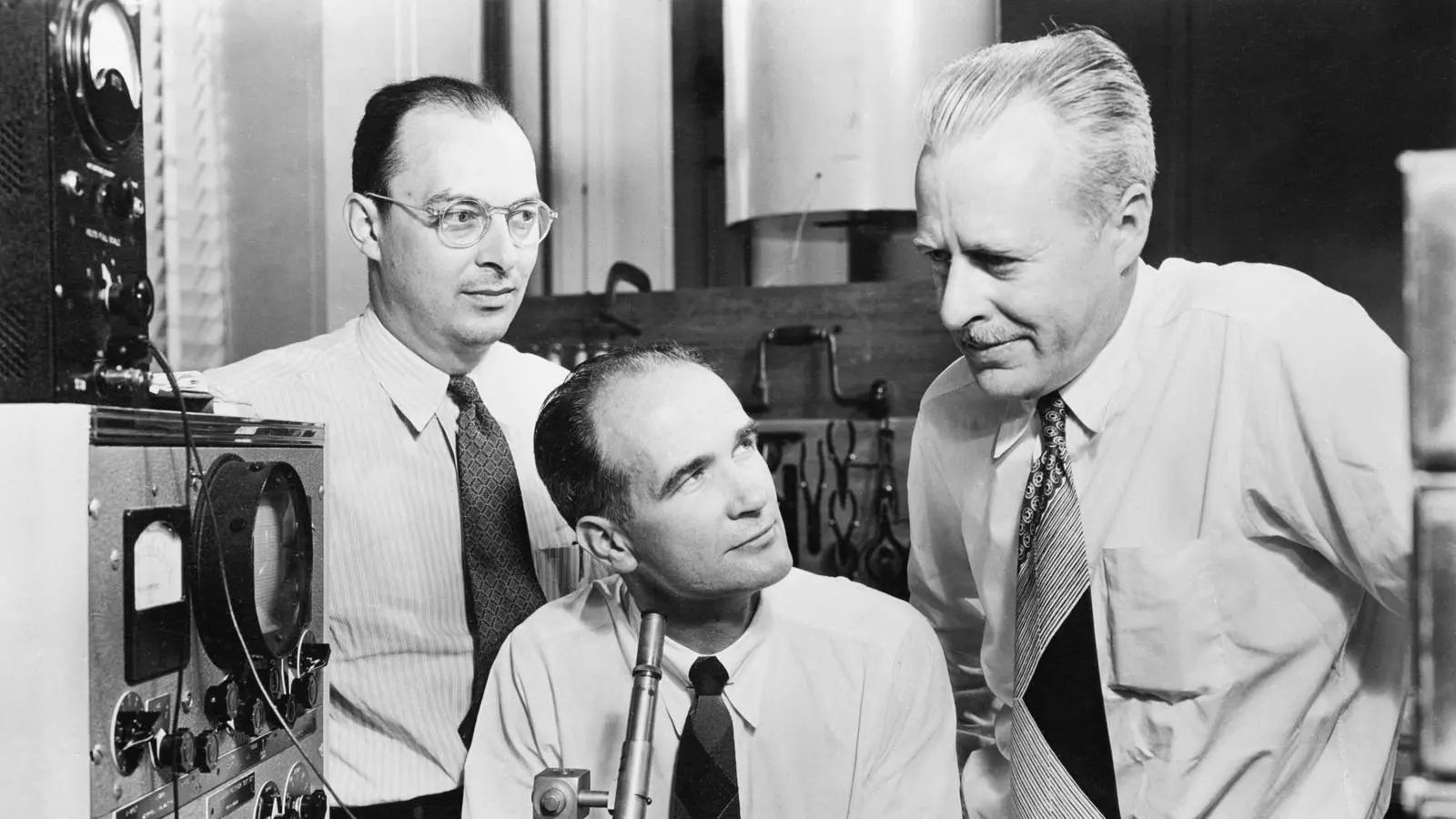 John Bardeen, William Shockley and Walter Brattain at Bell Labs, 1948, in a publicity photo made for the announcement of the transistor