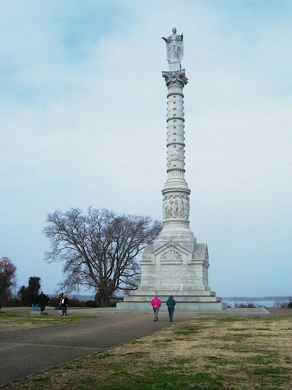 The Yorktown Victory Monument, voted by Congress on 29 October 1781 and finished in 1884, above the York River.